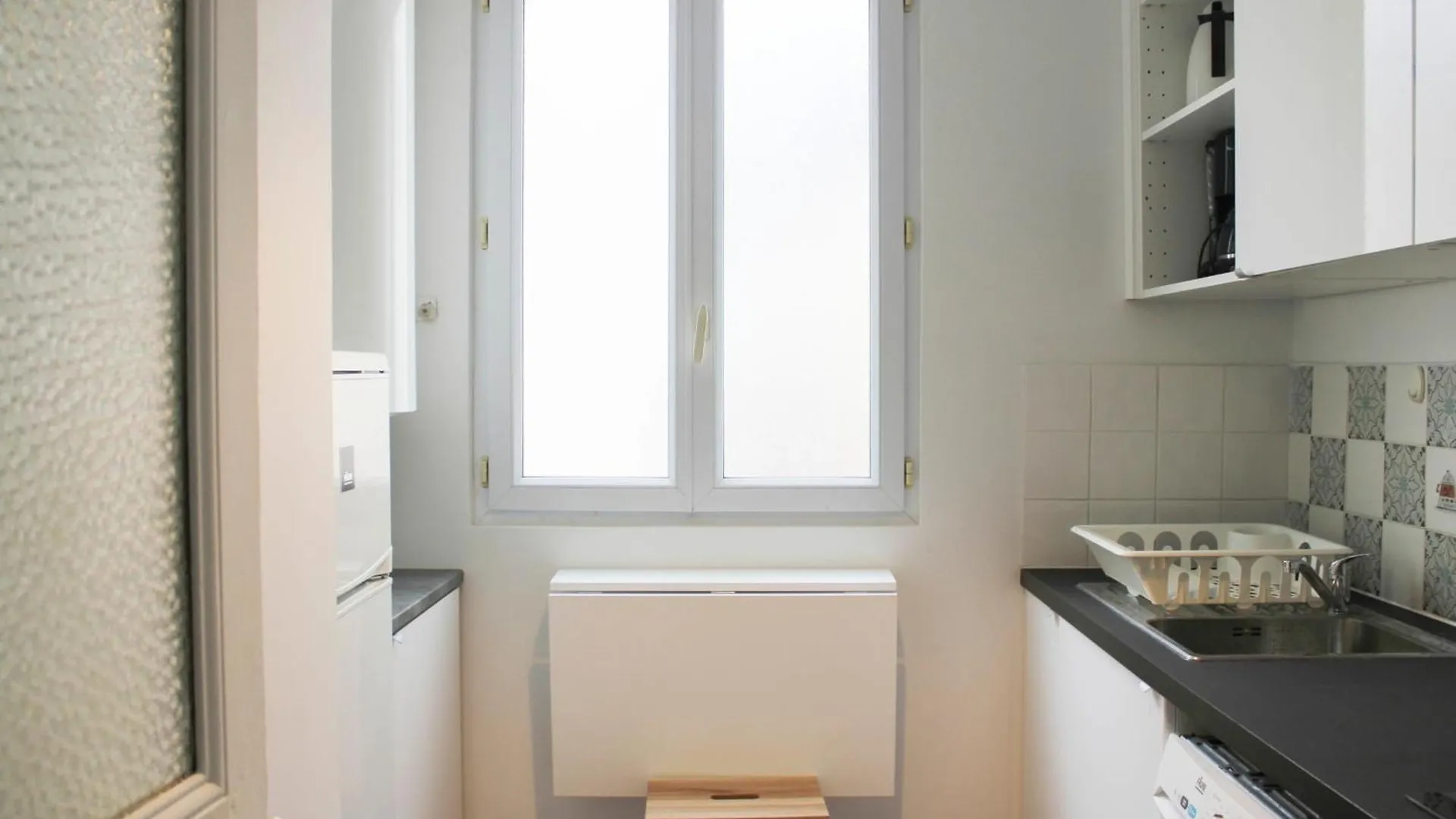 Charming T3 Near The Promenade Pereire Apartment Paris